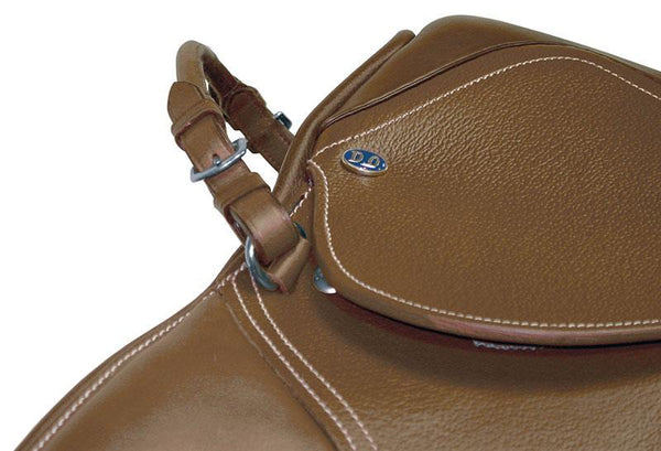 Shop Rolled Leather English Riding Saddle for Horses