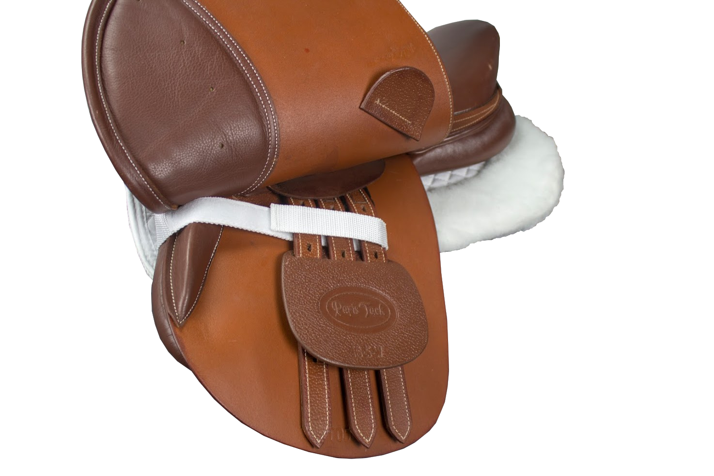 English Saddle with Derby Originals Saddle Pad Lifestyle