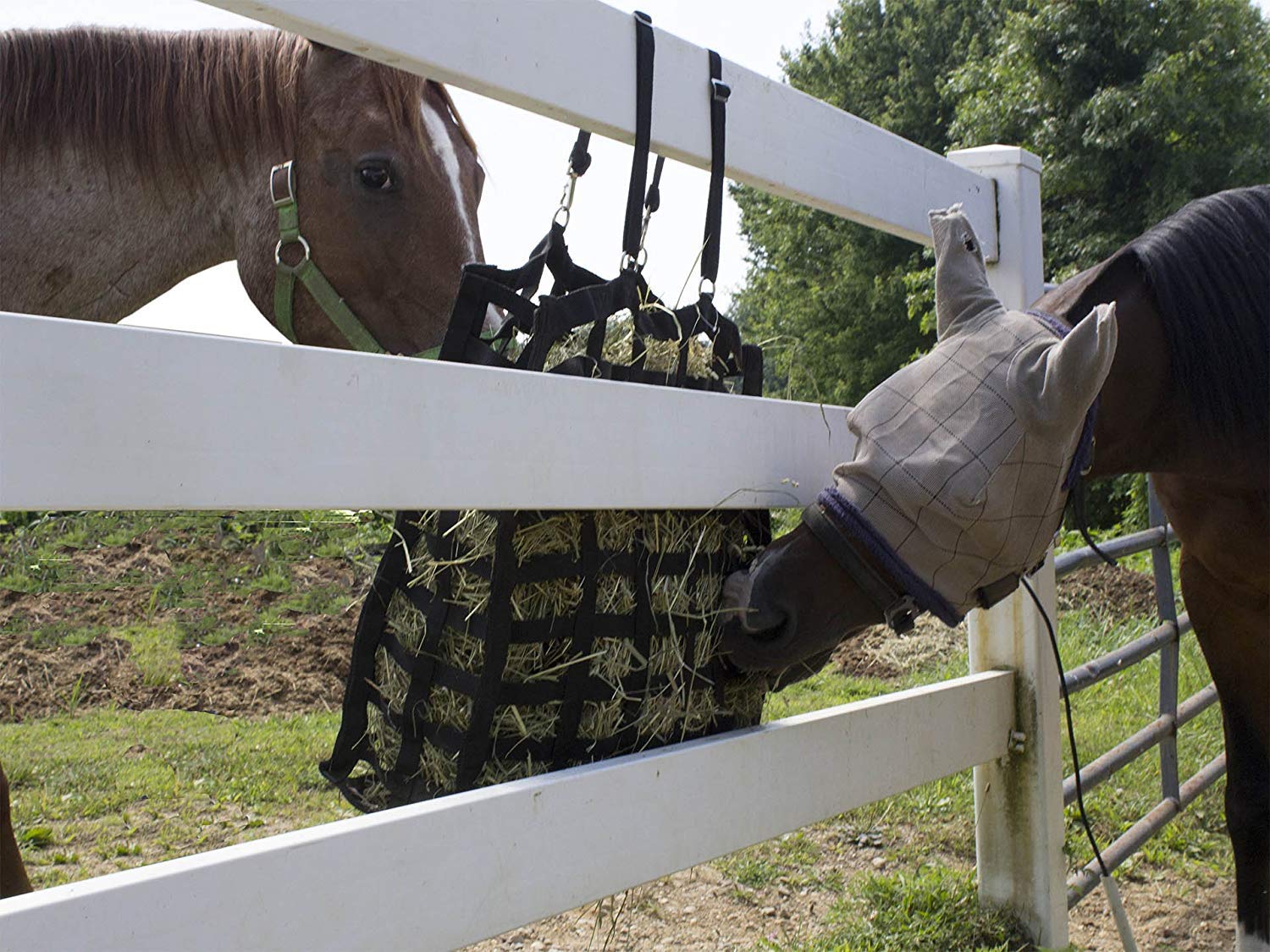 Derby Originals Supreme Slow Feeder Horse Hay Bag with Super Tough Bottom lifestyle