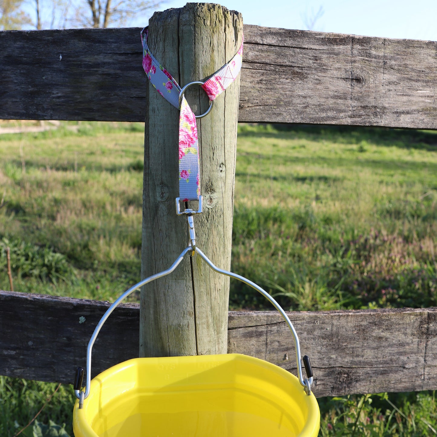  Nylon Hanging Bucket Straps for Water and Feed Buckets Hanger